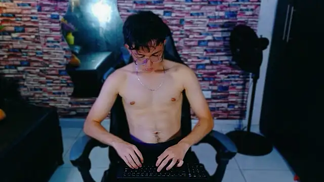 Dominic_Carmine