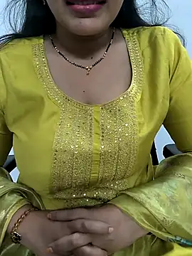lovely_zara