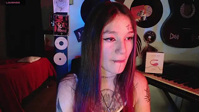 lilithword - Lilithword's free webcam - UK Sex Cams
