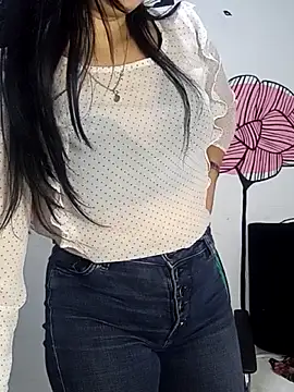 ValerieLove_