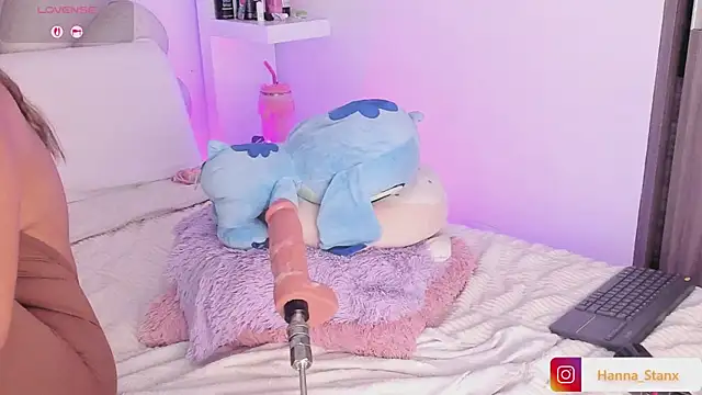 Hanna_Stanx webcam stripchat model stream image
