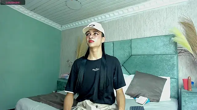 lexiiBoling live cam screenshot males from Colombia on Bagaboante — Live Sex Chat & Cams