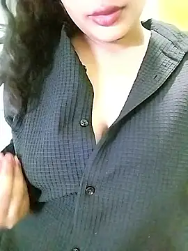 Webcam Model (your_avni)  is live.Free join now!