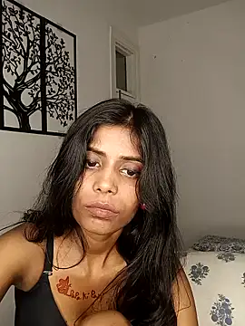 Webcam Model (zoya_your)  is live.Free join now!