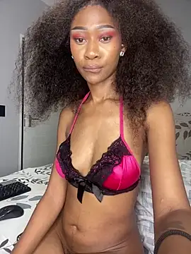 Webcam Model (Rare_DiamondxX)  is live.Free join now!