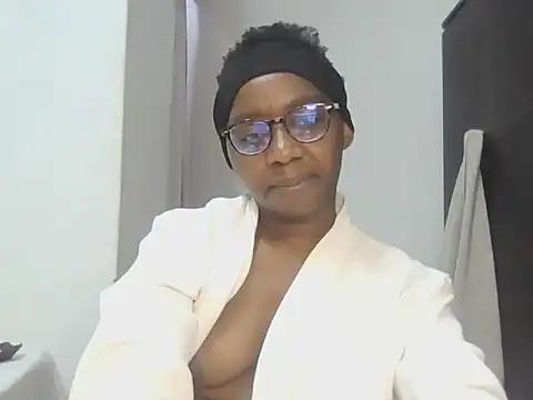 Sexxybella27