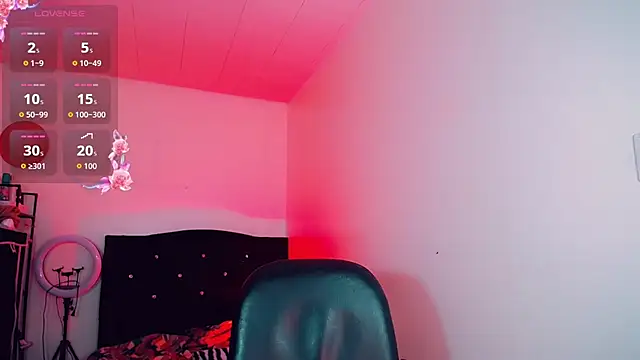 Kendall_hornyy