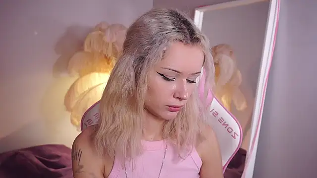 Celeste_eyes0n