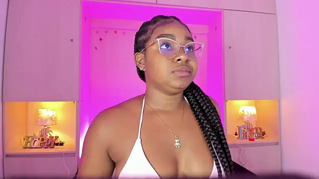 tamaraa_smiith