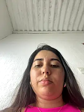 Webcam Model (Tara__Sexy)  is live.Free join now!