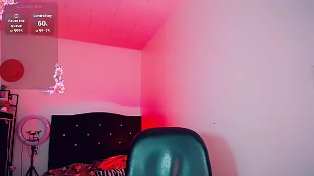 Kendall_hornyy
