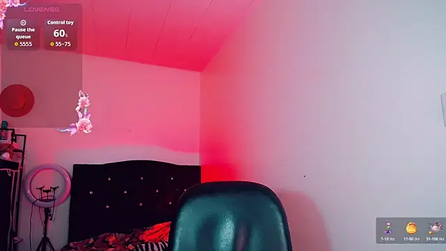 Kendall_hornyy