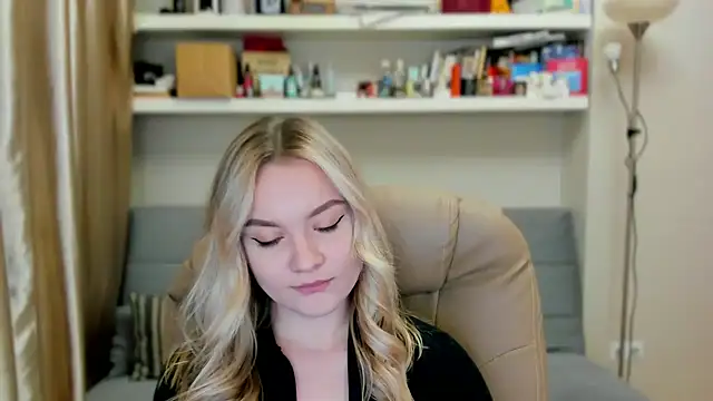 Kara_Smith_