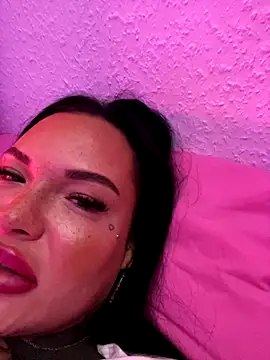 _MelinaCurves_