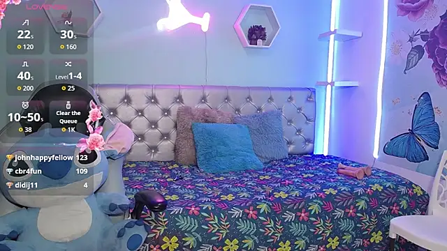thalia_mills19