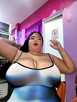 Webcam Model (Julietafosters)  is live.Free join now!