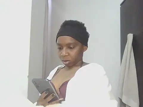 Sexxybella27
