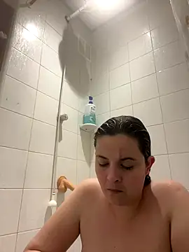Anyhot_latina