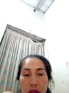Live webcam of single-mother-indecent-