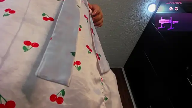 mia_18v