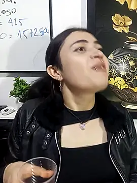 Nylaahh_