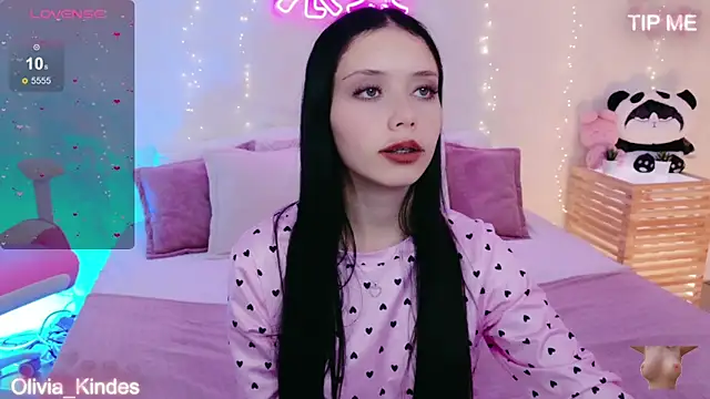 Olivia_Kindes