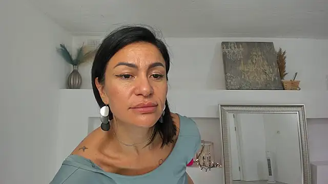 Arya_Lexy