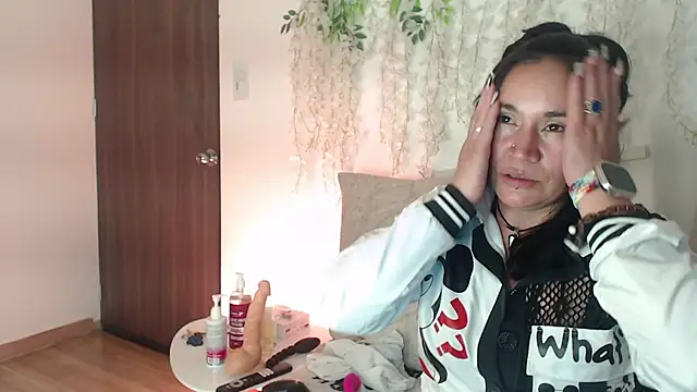 Thania_fox