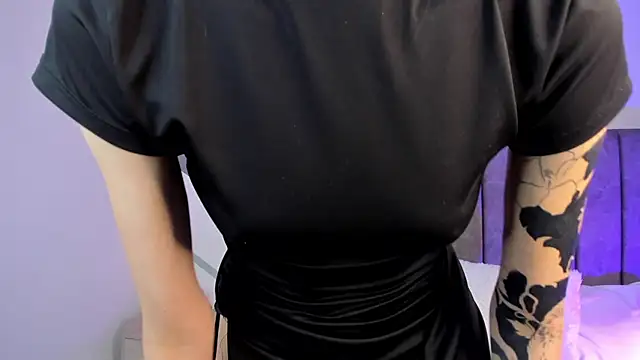 daeni_ - Daeni_'s free webcam - UK Sex Cams