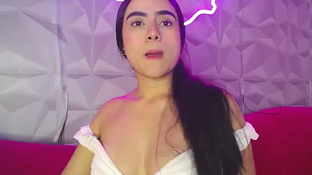 kira_moon_01
