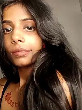 Webcam Model (zoya_your)  is live.Free join now!
