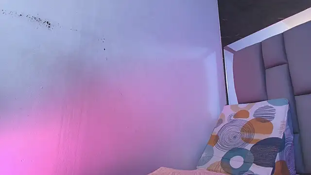 kissme_luna webcam stripchat model stream image