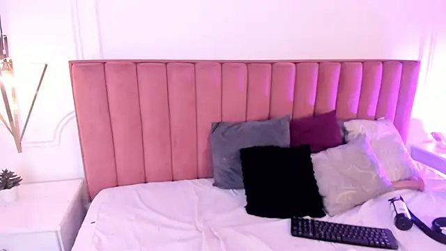 tessa_sinclaire - Tessa_Sinclaire's free webcam - UK Sex Cams