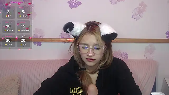Alyy_cute_