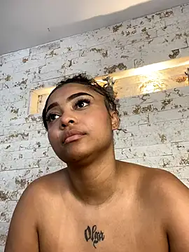 pamela_west