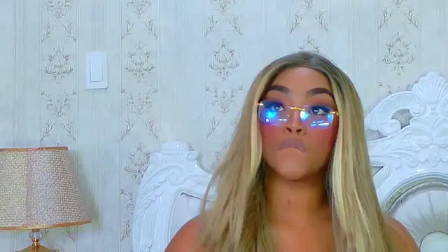 TianahGlow