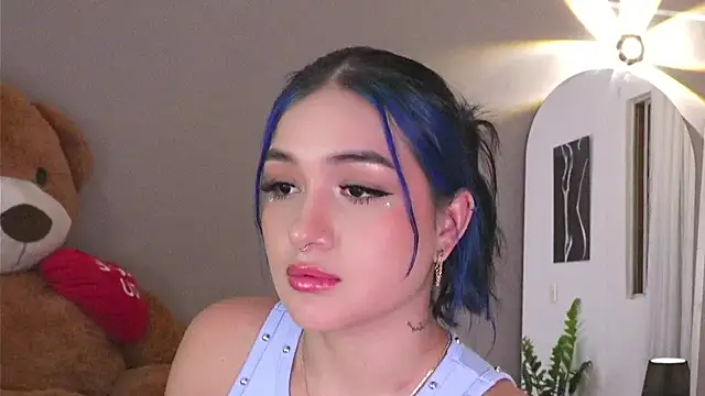 AnnyHizzle