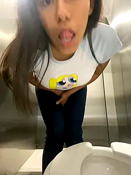 pinkyydelicius