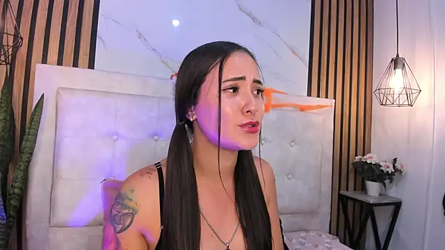 Honey_noir