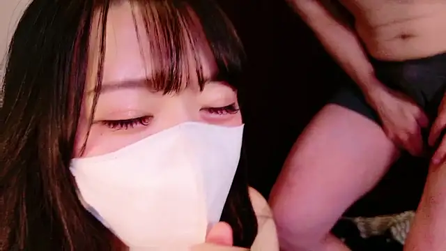 hina_porn's Stripchat show and profile