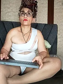 Cailinmilf