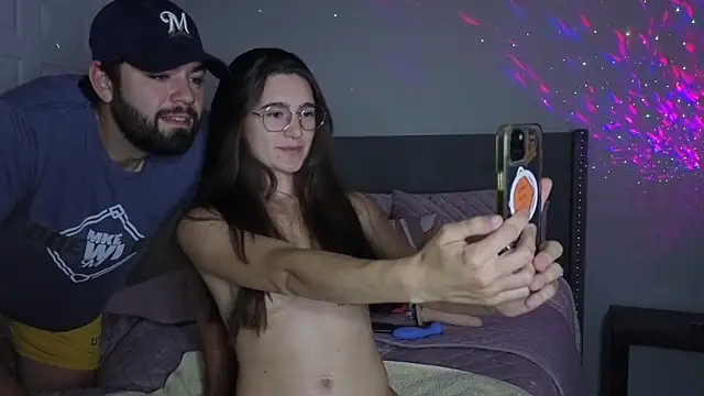 bambifarrina - Bambifarrina's free webcam - UK Sex Cams