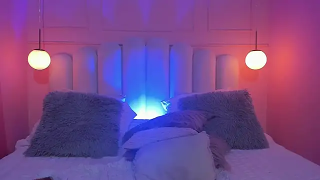 sarah_salis_