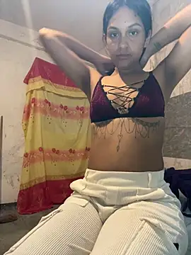 messy-diana21 - Messy-diana21's free webcam - UK Sex Cams