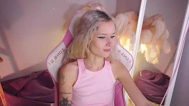 Celeste_eyes0n