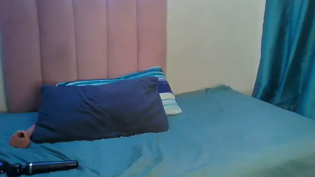 RoxyLuv77