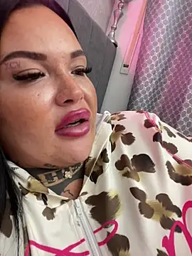 _MelinaCurves_