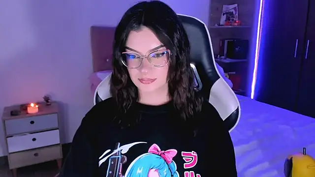 ophelianarose33 - OphelianaRose33's free webcam - UK Sex Cams