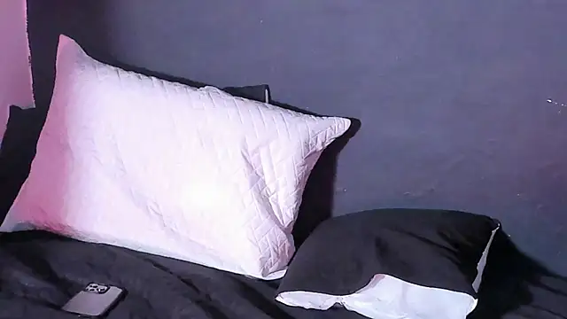 dylanwhite23_ - Dylanwhite23_'s free webcam - UK Sex Cams