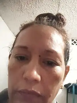 marinita13 - Marinita13's free webcam - UK Sex Cams
